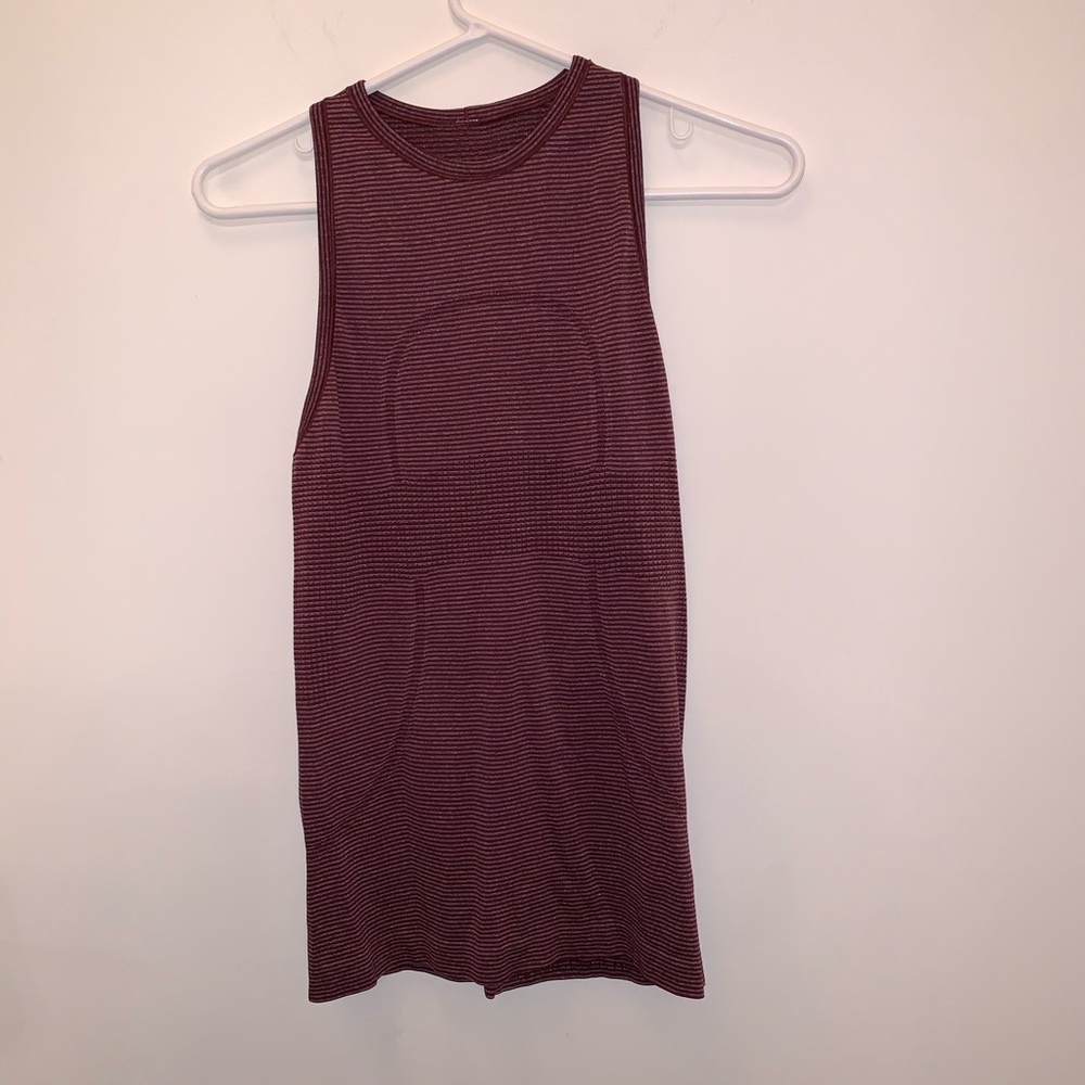 Lululemon - “Run Swiftly Tech Tank” - Picture 6 of 8